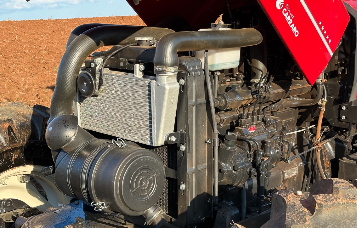 Test Drive exclusivo com o trator 9049 Super, da indiana Preet