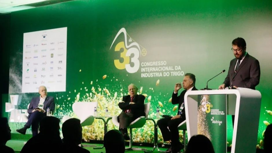 Brasil poderá importar até 9 milhões de toneladas de trigo em 2026